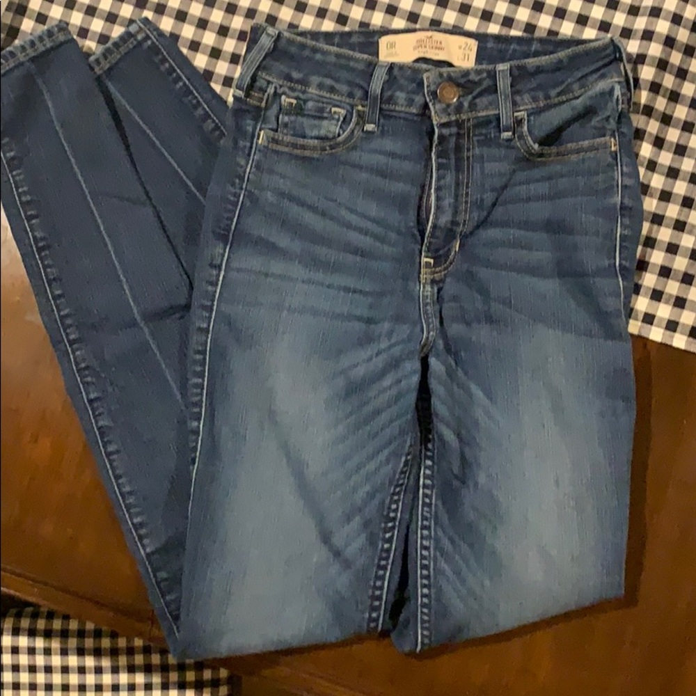 Hollister Jeans Super Skinny High Rise 24W/31L
